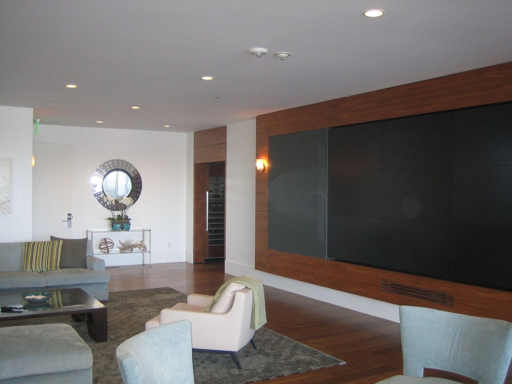 suite media wall
